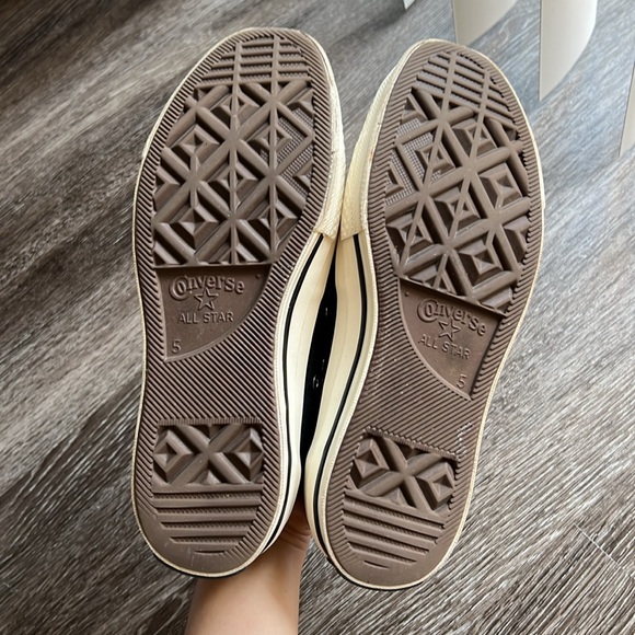 Converse Black Chunk 70 Sneakers - Picture 4 of 4